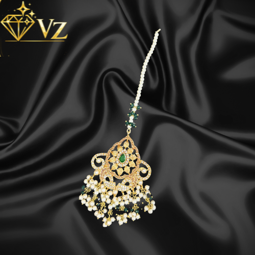 Handcrafted 22k Gold Plated Emerald Jadau Maang Tikka with Pearl Dangles image 0